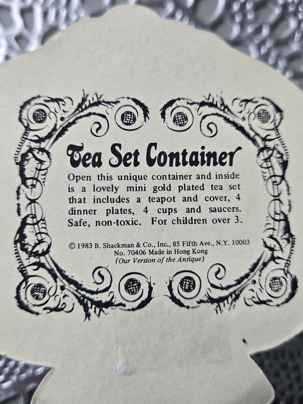 Vintage 1983 B. Shackman & Co. Miniature Toy Tea Set - Picture 3 of 5